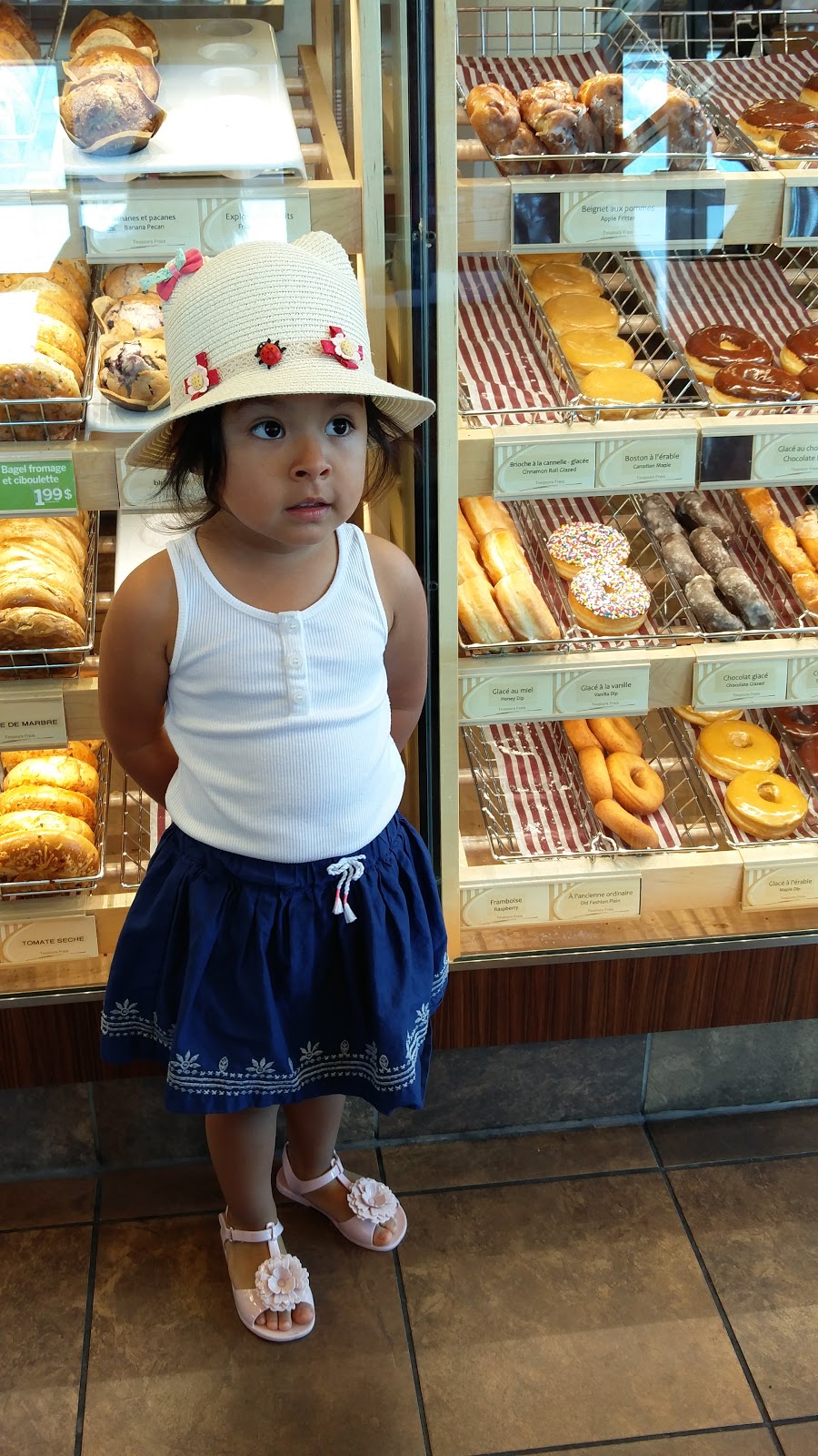 Tim Hortons | 108 Beaurepaire Dr, Beaconsfield, QC H9W 0A1, Canada | Phone: (514) 693-3658