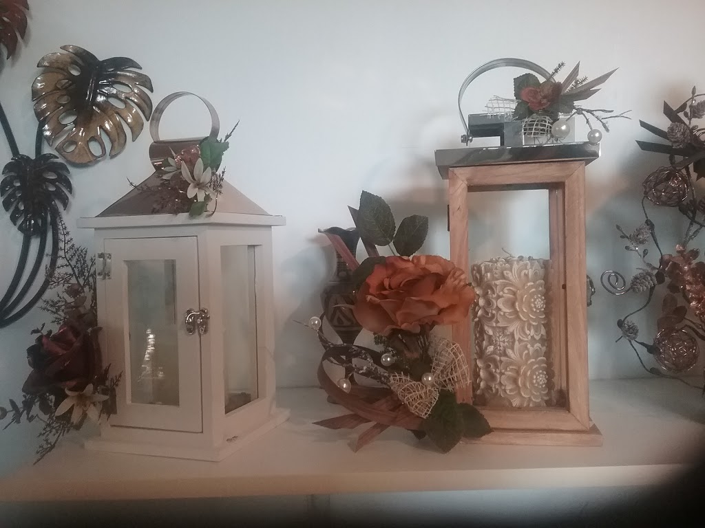 Fleurs Marie-Jo | 350 Rue Saint-André, Tring-Jonction, QC G0N 1X0, Canada | Phone: (418) 426-2859
