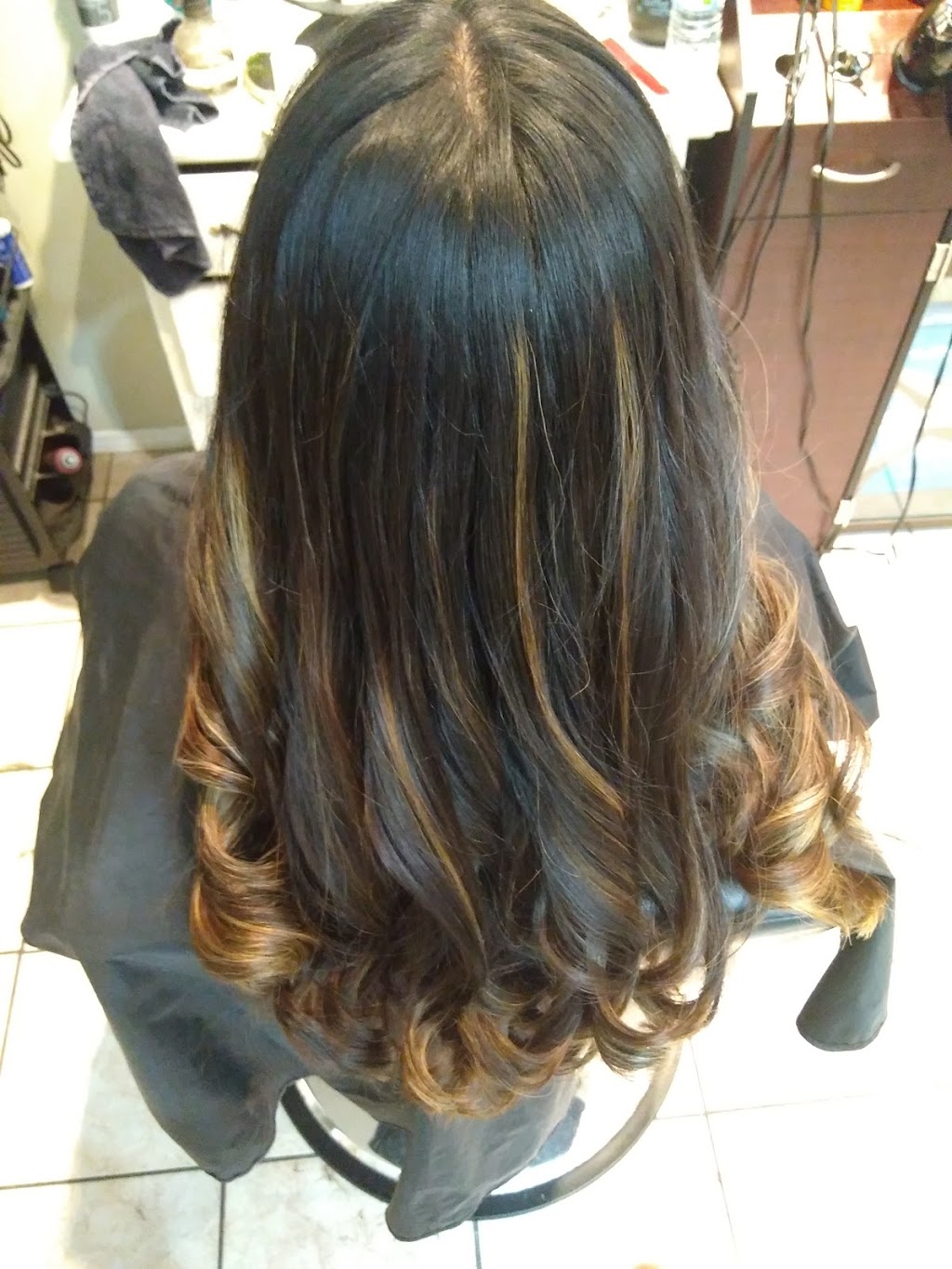Michelles Hair Flaire | 199 Nelson St E, Alliston, ON L9R 1G5, Canada | Phone: (705) 440-6106