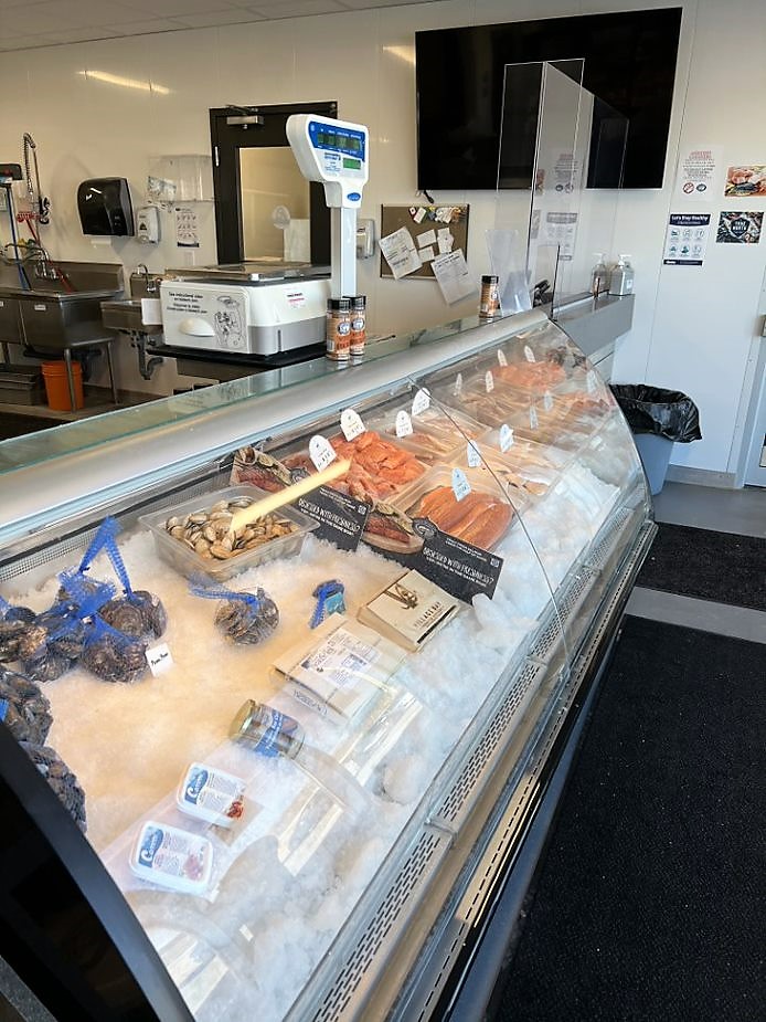 True North Seafood | 390 Higney Ave, Dartmouth, NS B3B 0L4, Canada | Phone: (902) 454-8688