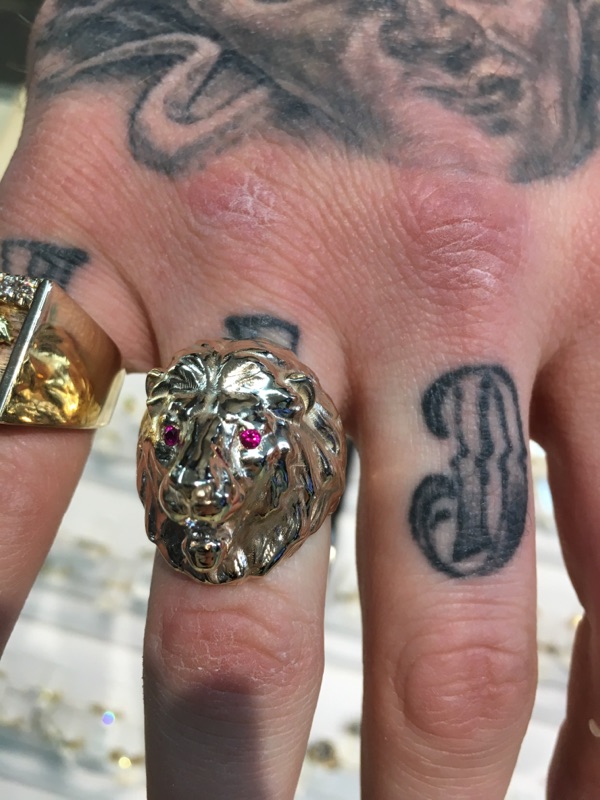 Todays Jewellers | 142 Park Ave, Mount Pearl, NL A1N 1K5, Canada | Phone: (709) 364-5280