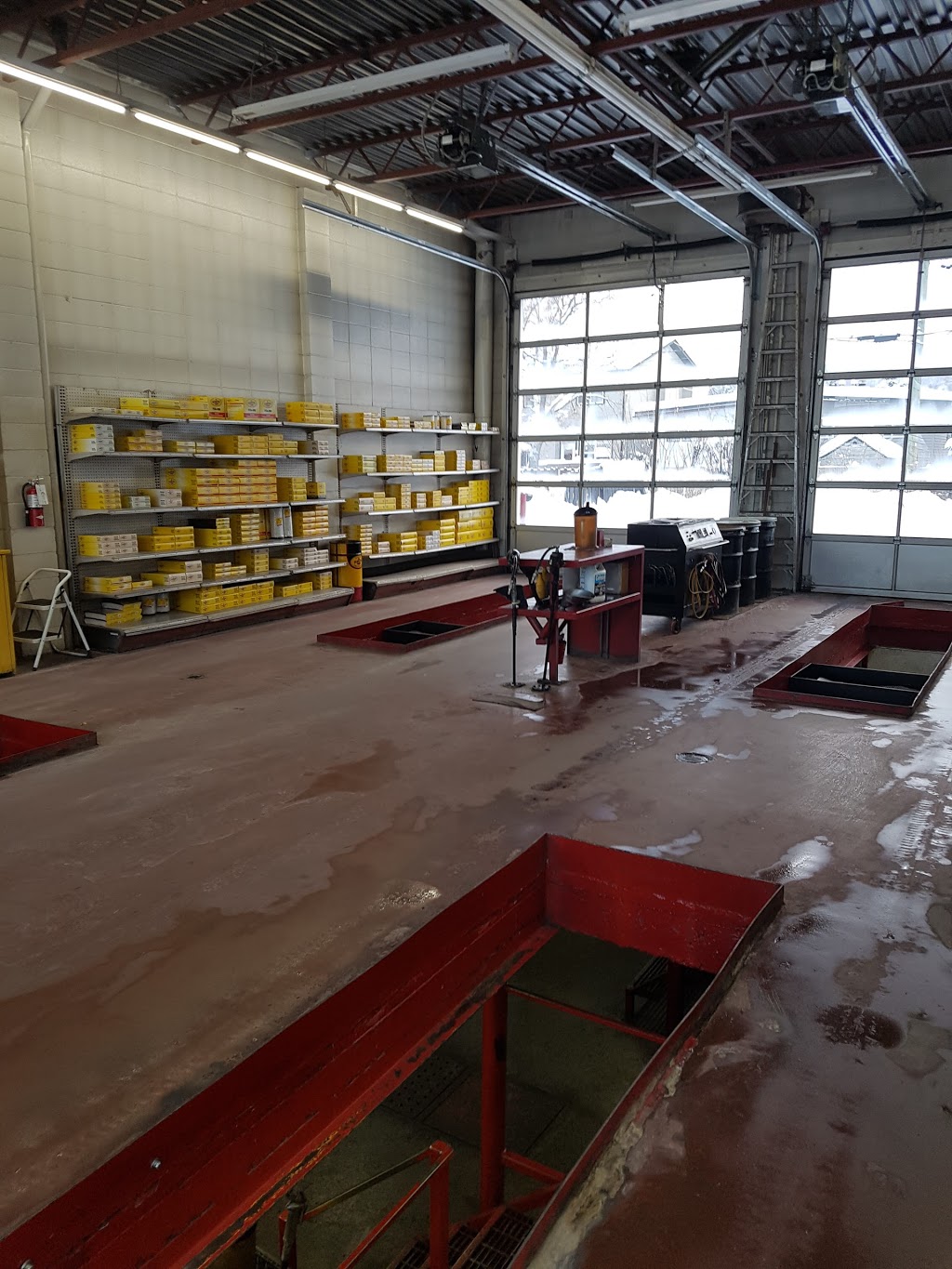 Pro Lube Ltd | 6523 Bowness Rd NW, Calgary, AB T3B 0E8, Canada | Phone: (403) 247-3415