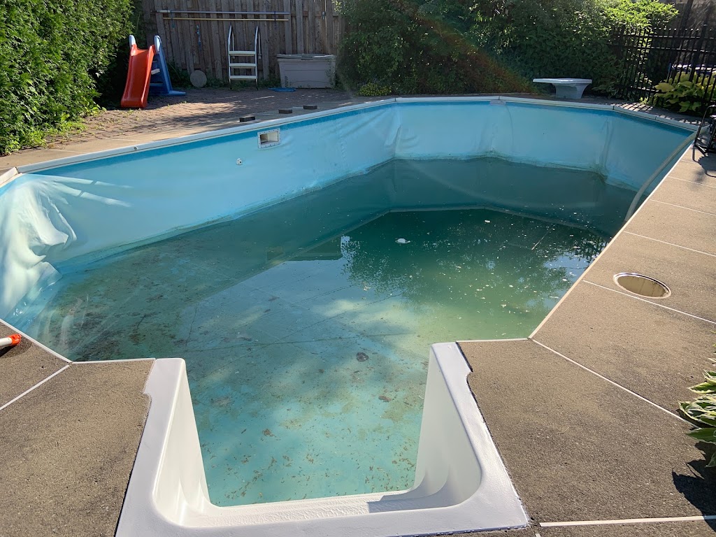 Toilepiscine.ca / Remplacement de toile de piscine creusée | 1144A Rue Hélène-Boullé, Boucherville, QC J4B 2A7, Canada | Phone: (514) 971-4949
