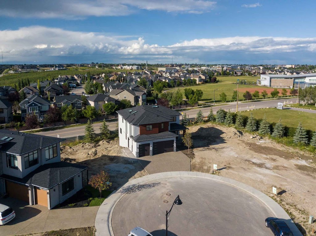 Elveden Park | 8 Elveden Pk SW, Calgary, AB T3H 3X8, Canada | Phone: (403) 663-0123