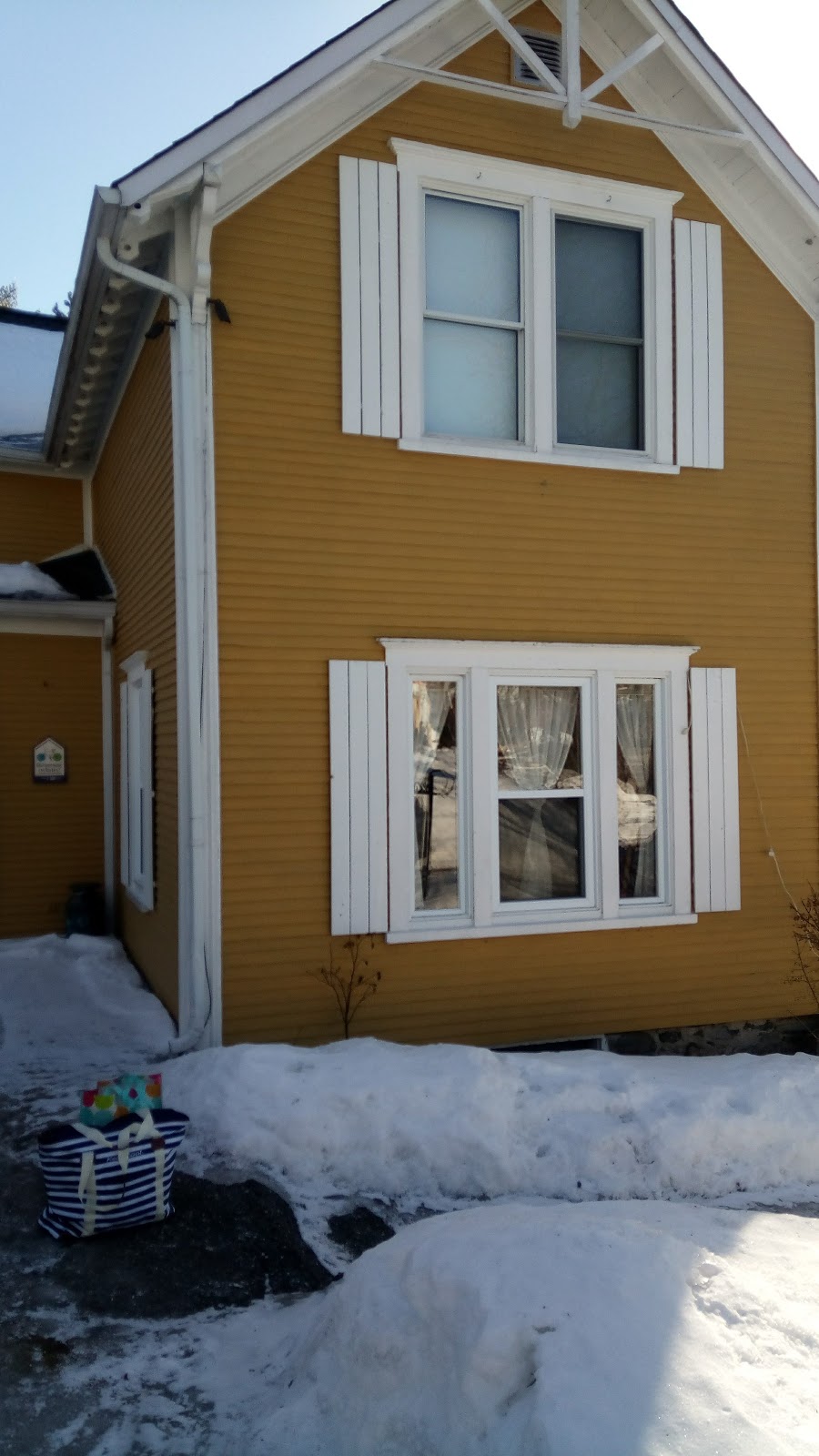 Gite O Bois Dormant | 205 Rue Abbott, Magog, QC J1X 2H4, Canada | Phone: (819) 843-0450