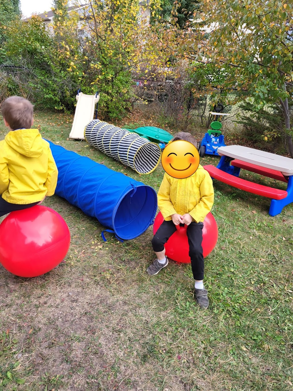 ABCs Rainbow Dayhome | 49 Cougarstone Terrace SW, Calgary, AB T3H 4Z8, Canada | Phone: (403) 471-5670
