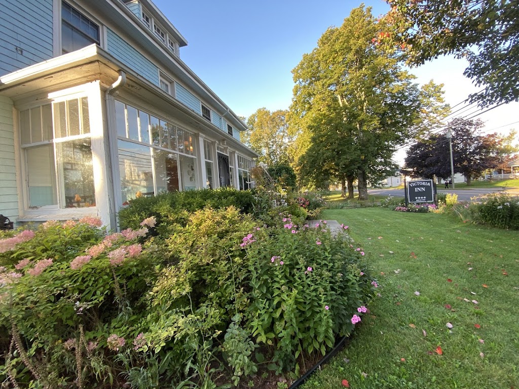 Victoria Inn | 32 Victoria St E, Kensington, PE C0B 1M0, Canada | Phone: (902) 836-3010
