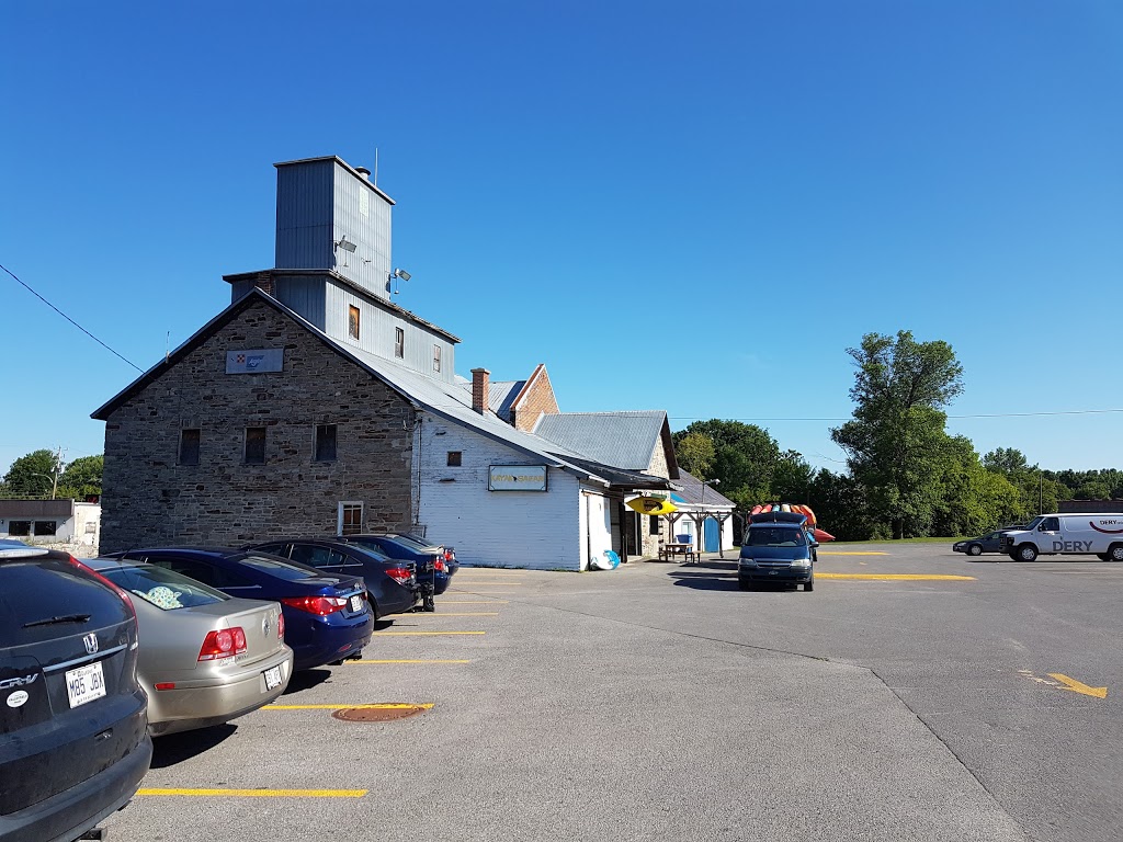 Kayak Safari | 2 Rue Henderson, Huntingdon, QC J0S 1H0, Canada | Phone: (866) 664-0111