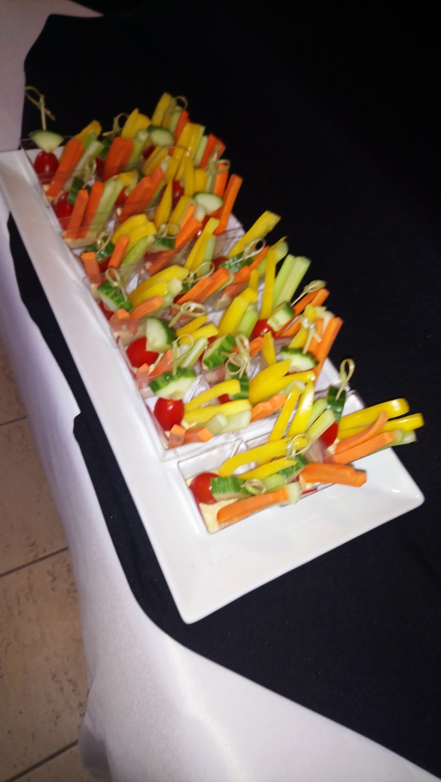 Delices De La Gaule | 689 Rue Principale, Laval, QC H7X 1E2, Canada | Phone: (514) 338-1984