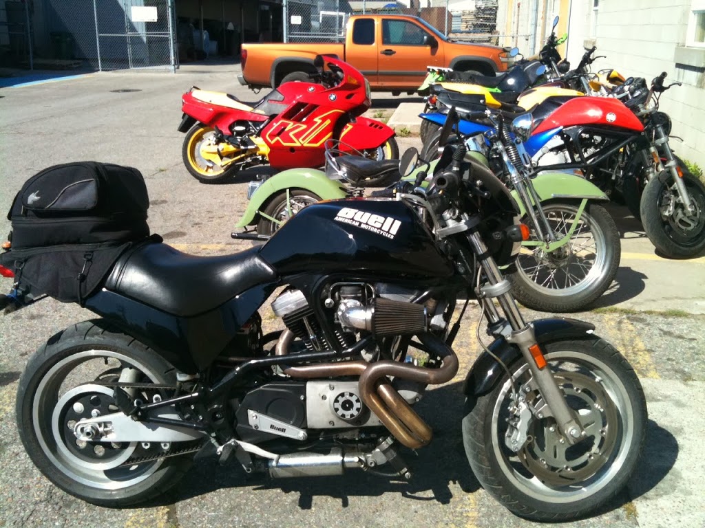 CS Moto | 842 Farewell St, Oshawa, ON L1H 6N6, Canada | Phone: (905) 432-2691