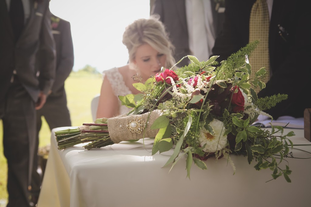 a petal or two | 423 Auden Rd, Guelph, ON N1E 6V7, Canada | Phone: (416) 799-4304