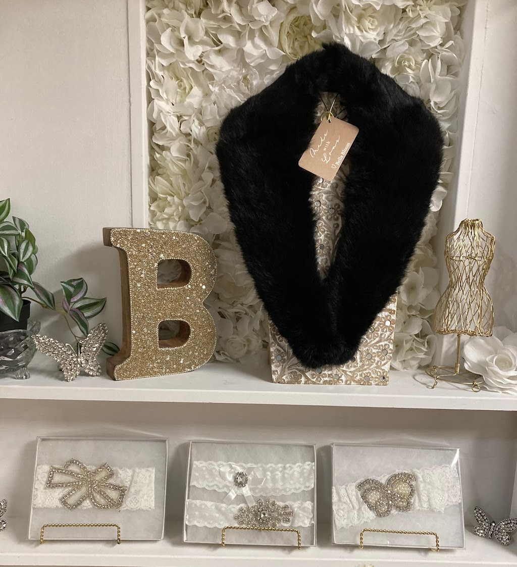 BELLA BLOOM BOUTIQUE | 3336 Dundonald Rd, Victoria, BC V9C 2K1, Canada | Phone: (236) 508-8111
