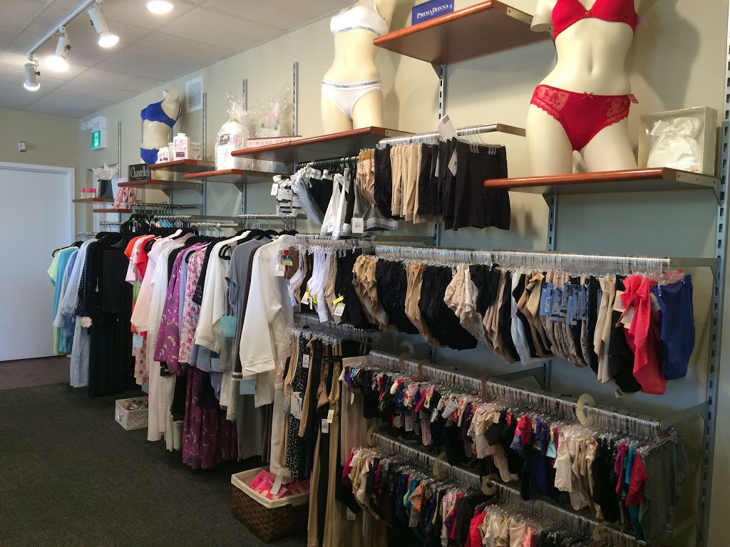 Vicanies The Bra Fitting Specialists | 731 Woolwich St, Guelph, ON N1H 3Z2, Canada | Phone: (519) 780-2103