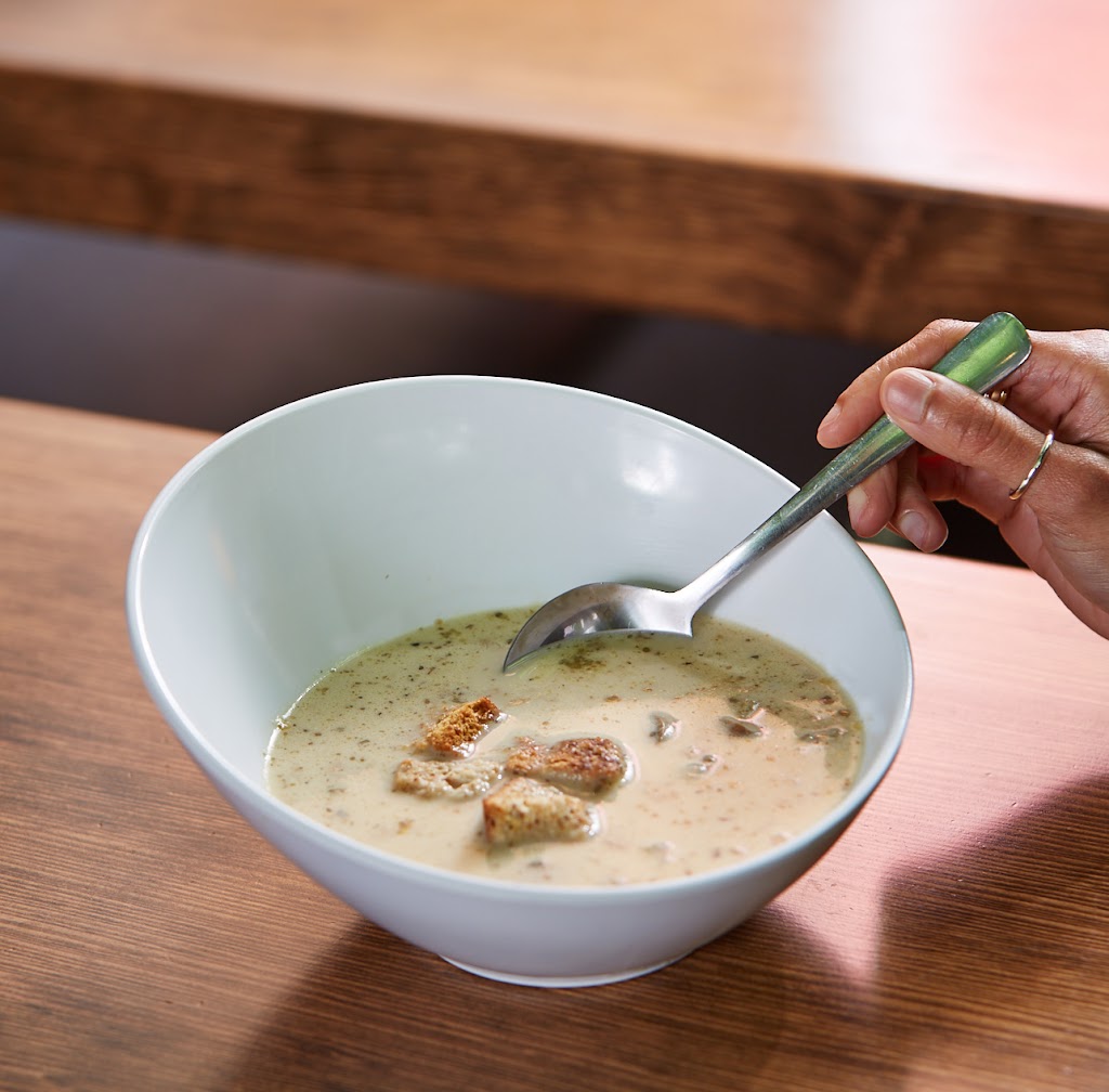 The Chopped Leaf | 15691 104 Ave B106, Surrey, BC V4N 2H4, Canada | Phone: (778) 670-0777