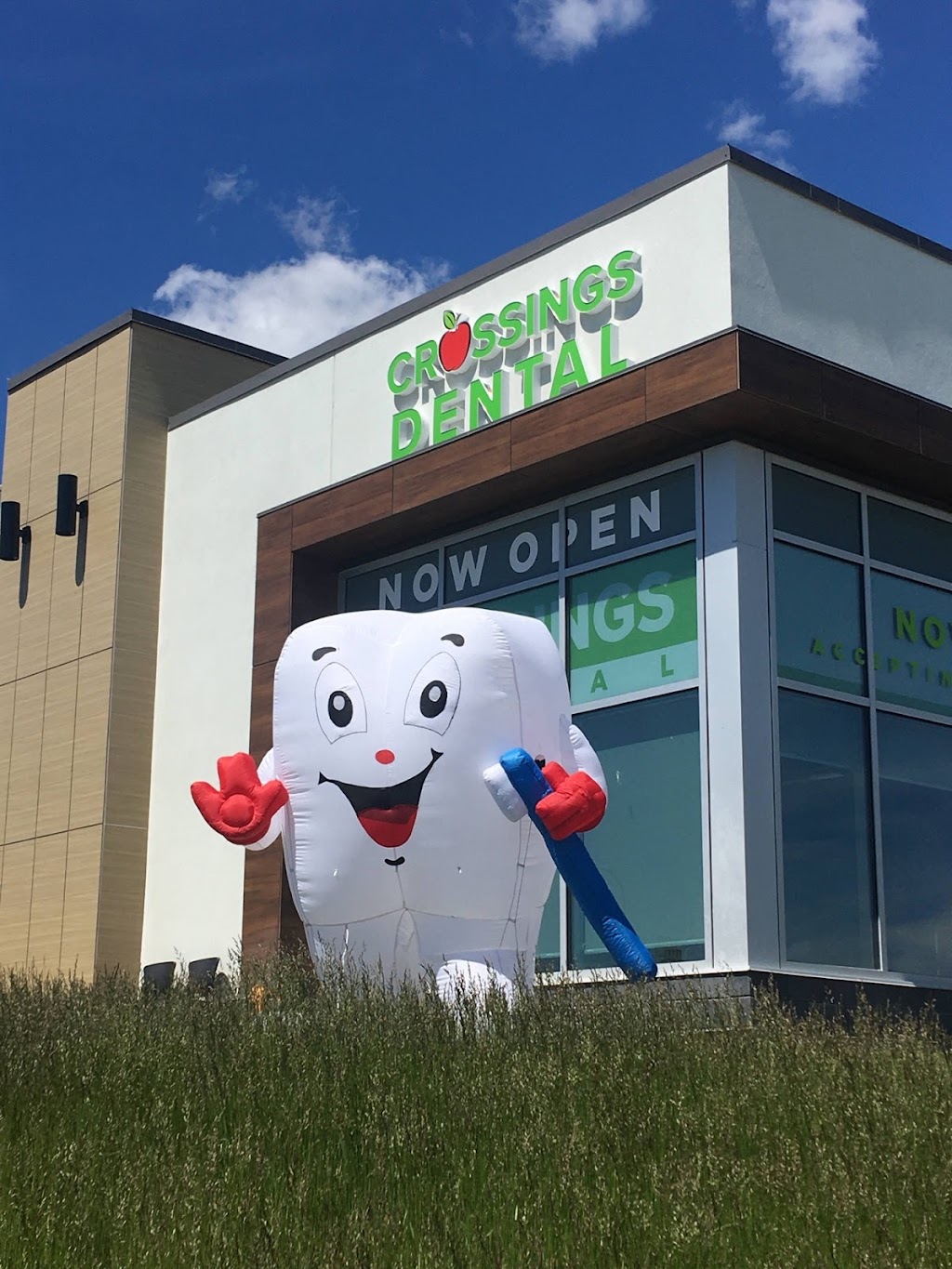 Crossings Dental | 6 Aquitania Blvd W #10, Lethbridge, AB T1J 5L4, Canada | Phone: (403) 394-0102
