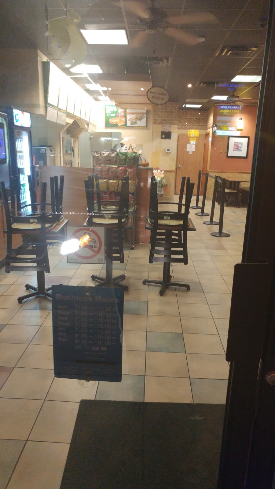 Subway | 5175 Victoria Ave #203, Niagara Falls, ON L2E 4E4, Canada | Phone: (905) 354-6199