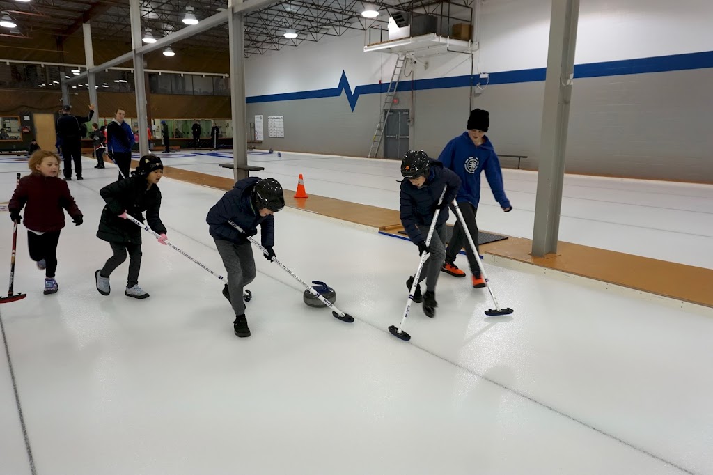 Delta Thistle Curling Club | 11415 84 Ave, Delta, BC V4C 2L9, Canada | Phone: (604) 594-2323
