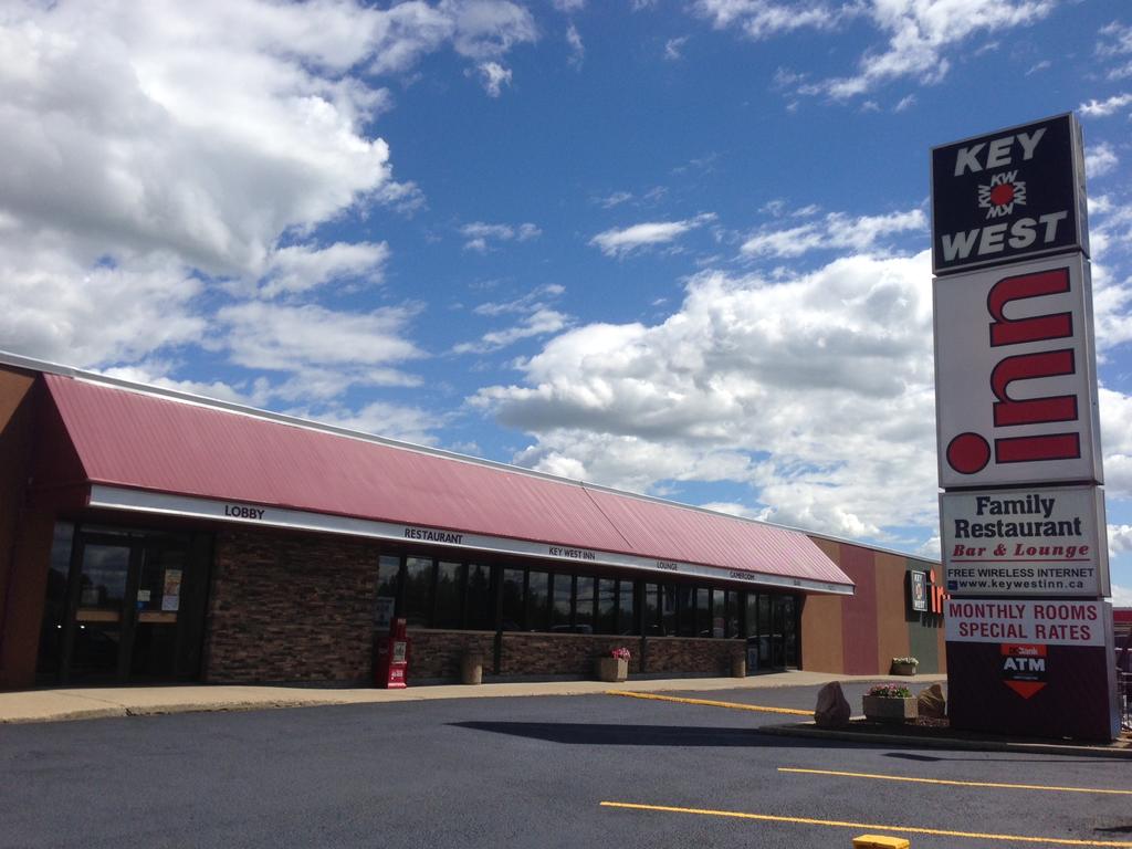Key West Inn | 71 Superior St, Devon, AB T9G 1K9, Canada | Phone: (780) 987-2511