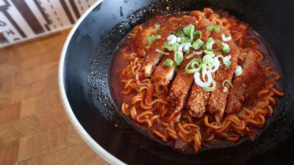 Gangnam Street Food- K-mall | 9261 34 Ave NW Unit #15, Edmonton, AB T6E 5T5, Canada | Phone: (780) 244-0148