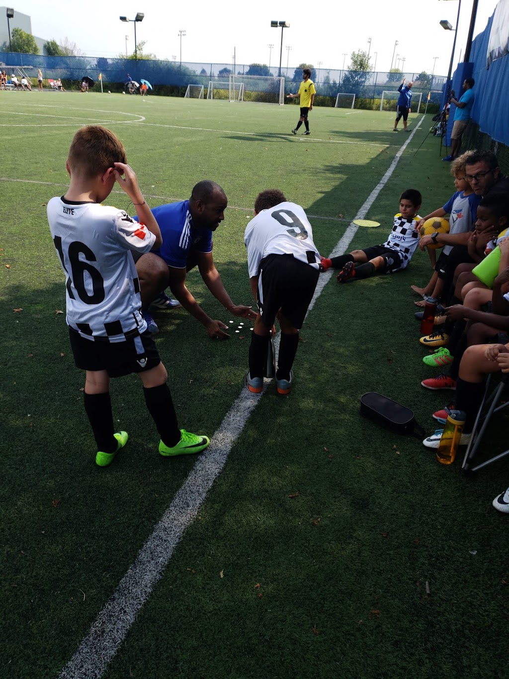 Durham Indoor Soccer Centre | 1255 Terwillegar Ave, Oshawa, ON L1J 7A4, Canada | Phone: (905) 259-7472