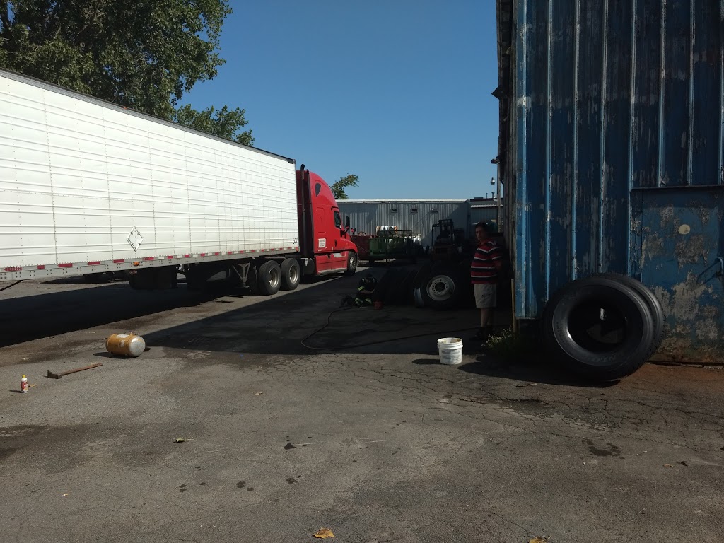 Flynns Commercial Tire | 772 Elk St, Buffalo, NY 14210, USA | Phone: (716) 825-2507