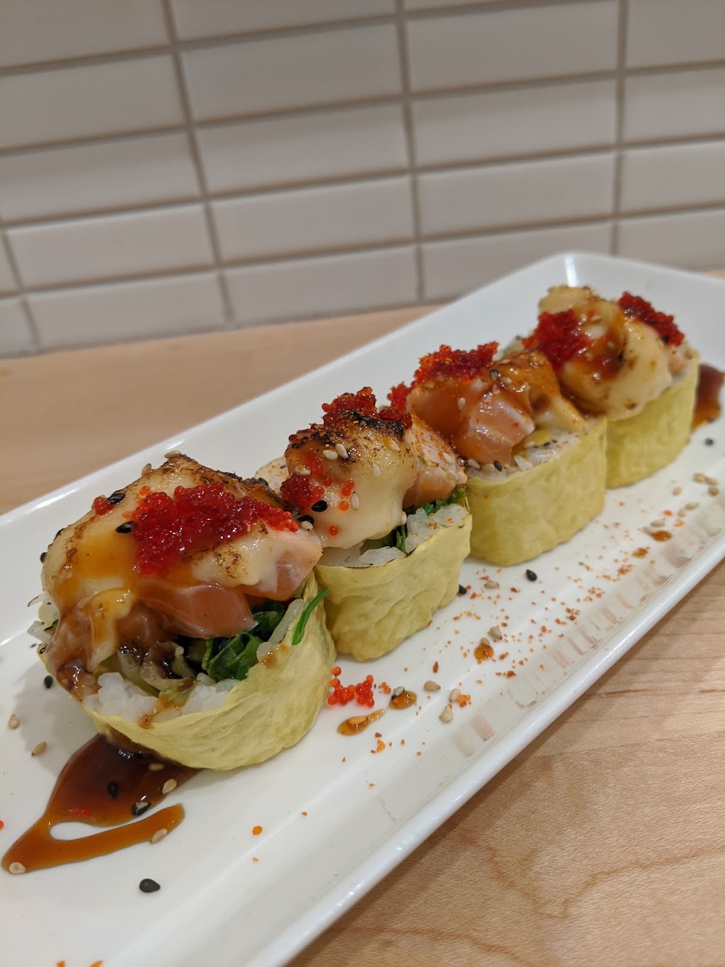 Sawa Sushi | 6583 Boul. Saint-Laurent, Montréal, QC H2S 3S2, Canada | Phone: (514) 357-8452