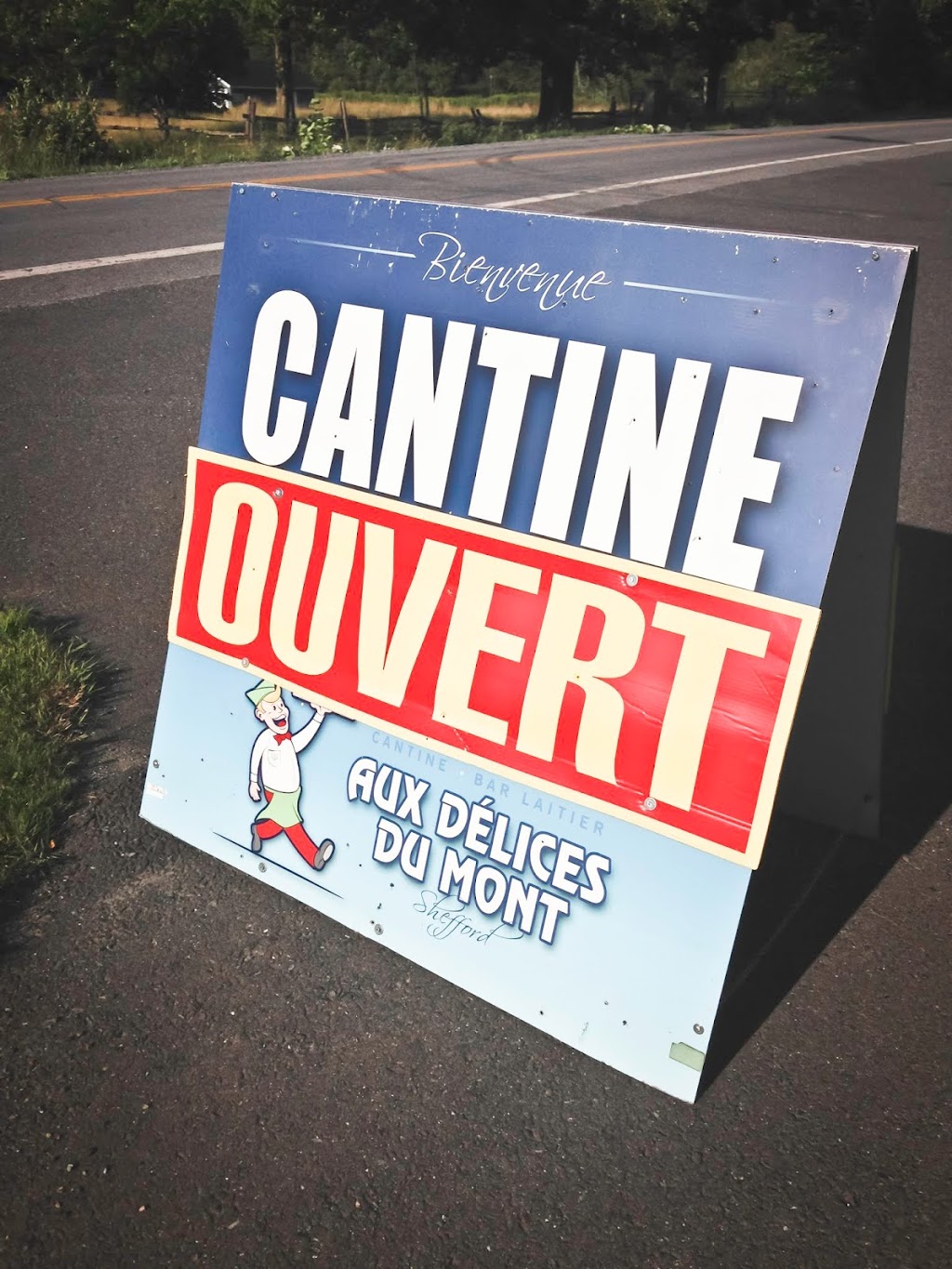 Aux Délices Du Mont | 1084 Chemin Denison E, Shefford, QC J2M 1Y7, Canada | Phone: (450) 994-3070