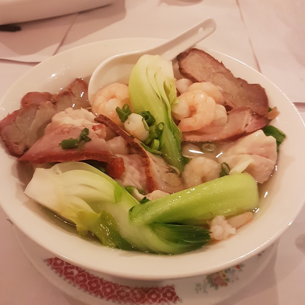 Ben Ben Restaurant | 697 Somerset St W, Ottawa, ON K1R 6P5, Canada | Phone: (613) 238-5022