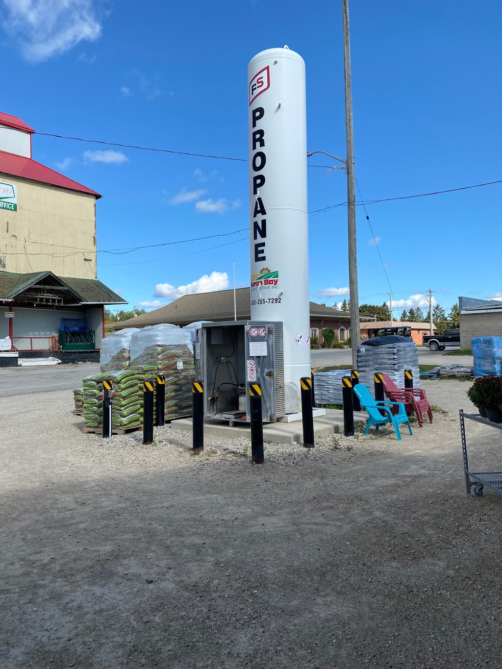 Huron Bay Co-operative Inc. Dundalk Branch | 35 Dundalk St, Dundalk, ON N0C 1B0, Canada | Phone: (519) 923-2014