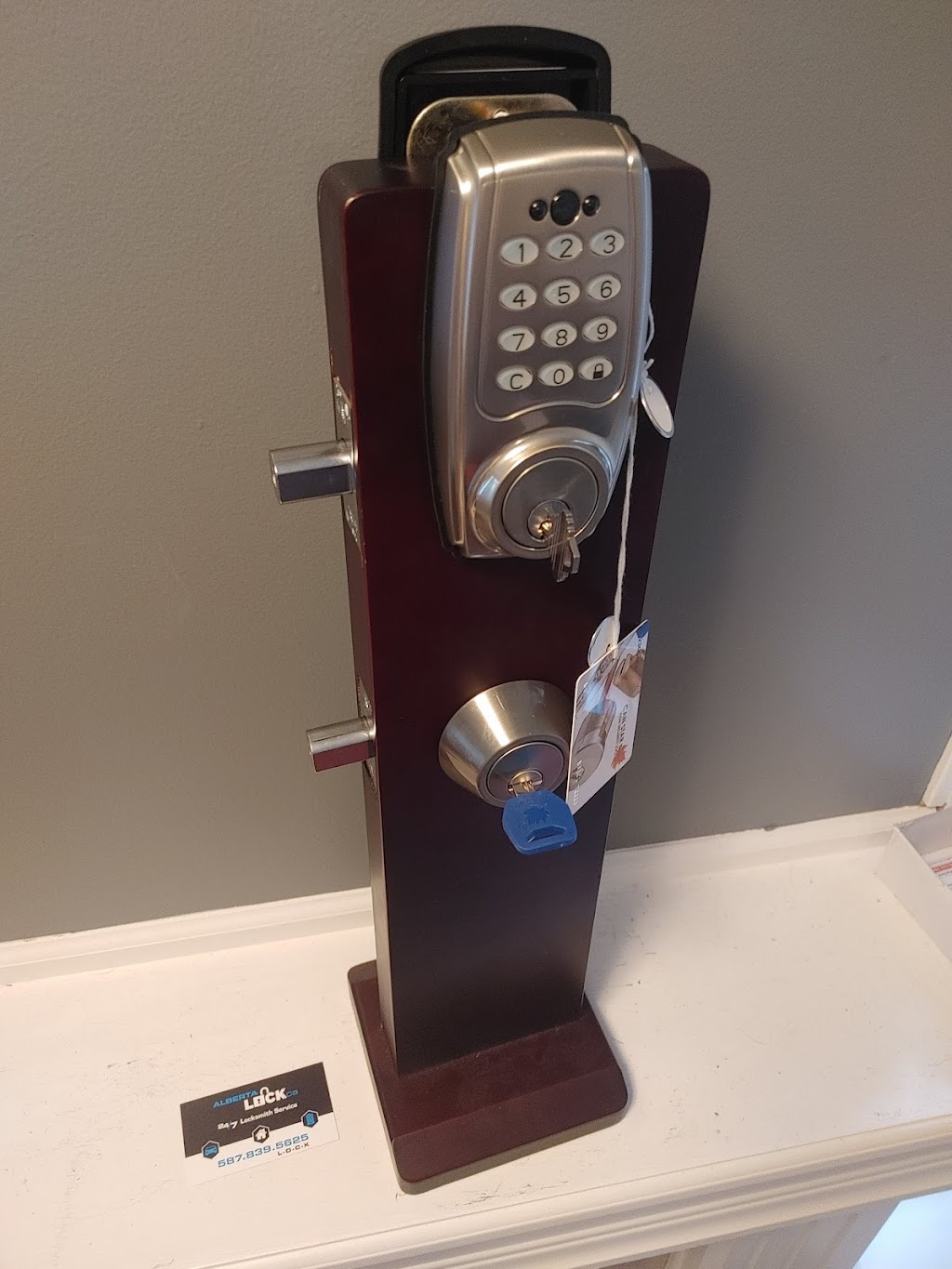 Alberta Lock | 11816 Canfield Rd SW, Calgary, AB T2W 1V1, Canada | Phone: (587) 839-5625