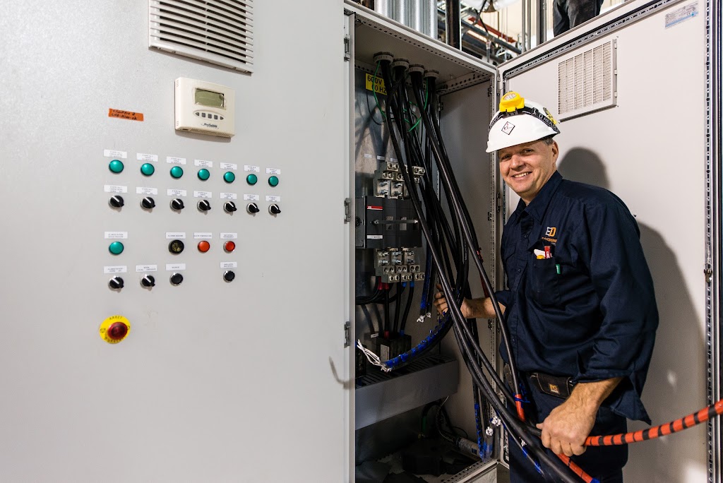 Les Électriciens Desjardins | 126 Chem. des Raymond, Rivière-du-Loup, QC G5R 5X7, Canada | Phone: (418) 862-6220