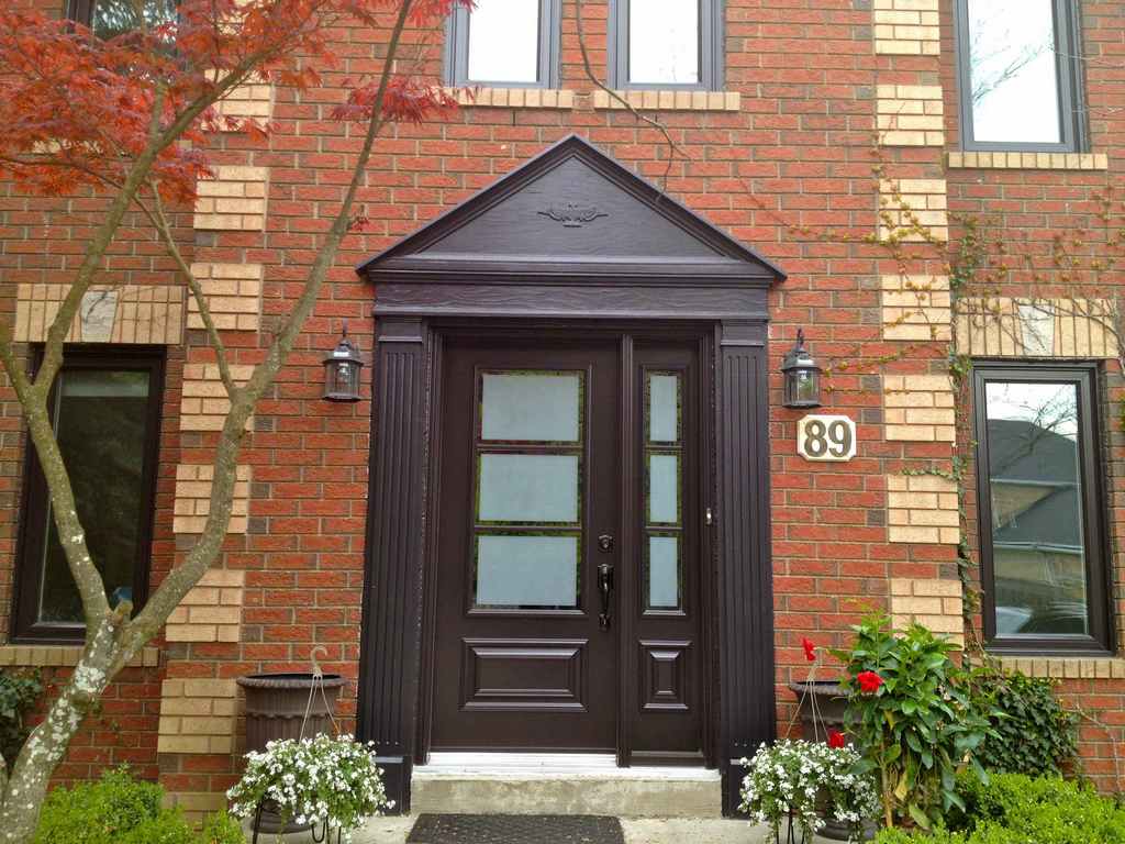 Toronto Doors and Windows Company | 158 Marion St #301, Toronto, ON M6R 1E8, Canada | Phone: (647) 932-3667