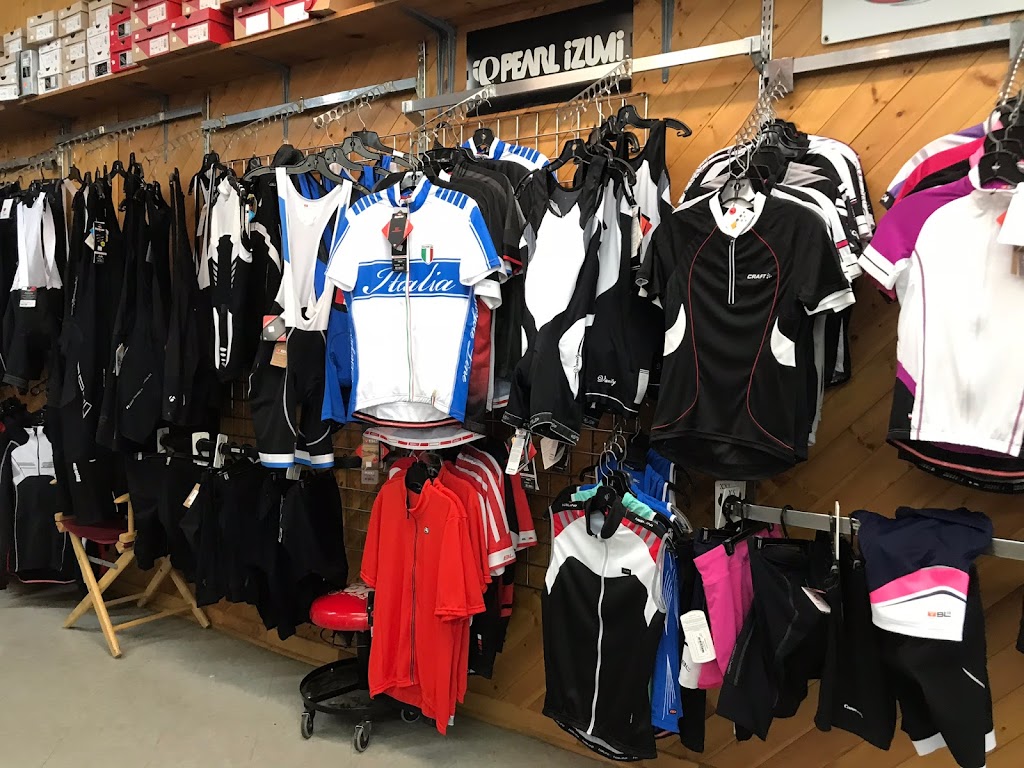 Bicyclettes Montréal-Nord | 4897 Boulevard Gouin E Montréal-Nord QC H1G 1A1, Boul. Gouin E, Montréal-Nord, QC H1G 1A1, Canada | Phone: (514) 322-2740