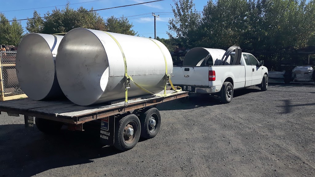 LExpress Transport Messagerie | 3735 QC-132, Sorel-Tracy, QC J3R 1P5, Canada | Phone: (450) 881-0306