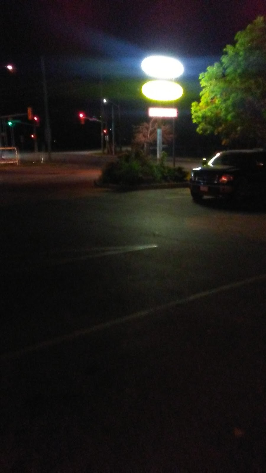 Tim Hortons | 579 Carlton, St. Catharines, ON L2M 4Y1, Canada | Phone: (905) 937-3900