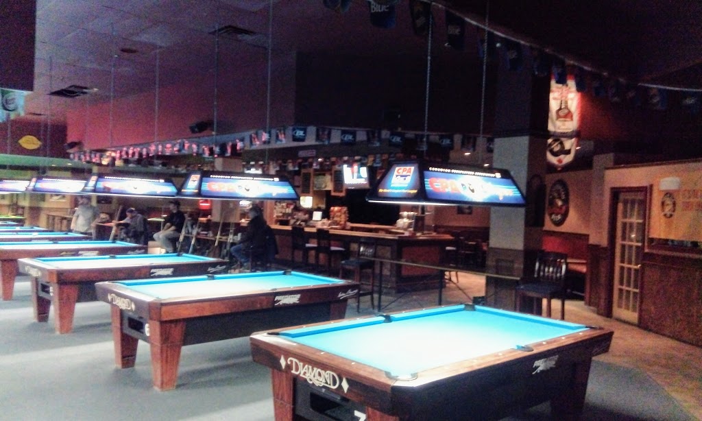 Shooters snooker and billiard parlour | 1448 Lawrence Ave E, North York, ON M4A 2V6, Canada | Phone: (416) 750-7787
