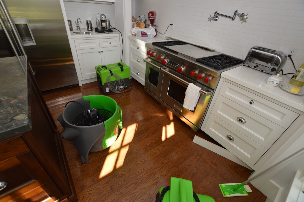 SERVPRO Fire & Water - Cleanup & Restoration | 261 Bering Ave #2, Etobicoke, ON M8Z 3A5, Canada | Phone: (416) 236-0660