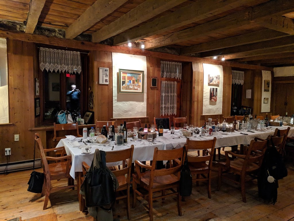 Domaine De La Templerie Inc | 312 Chemin New Erin, Godmanchester, QC J0S 1H0, Canada | Phone: (450) 264-9405