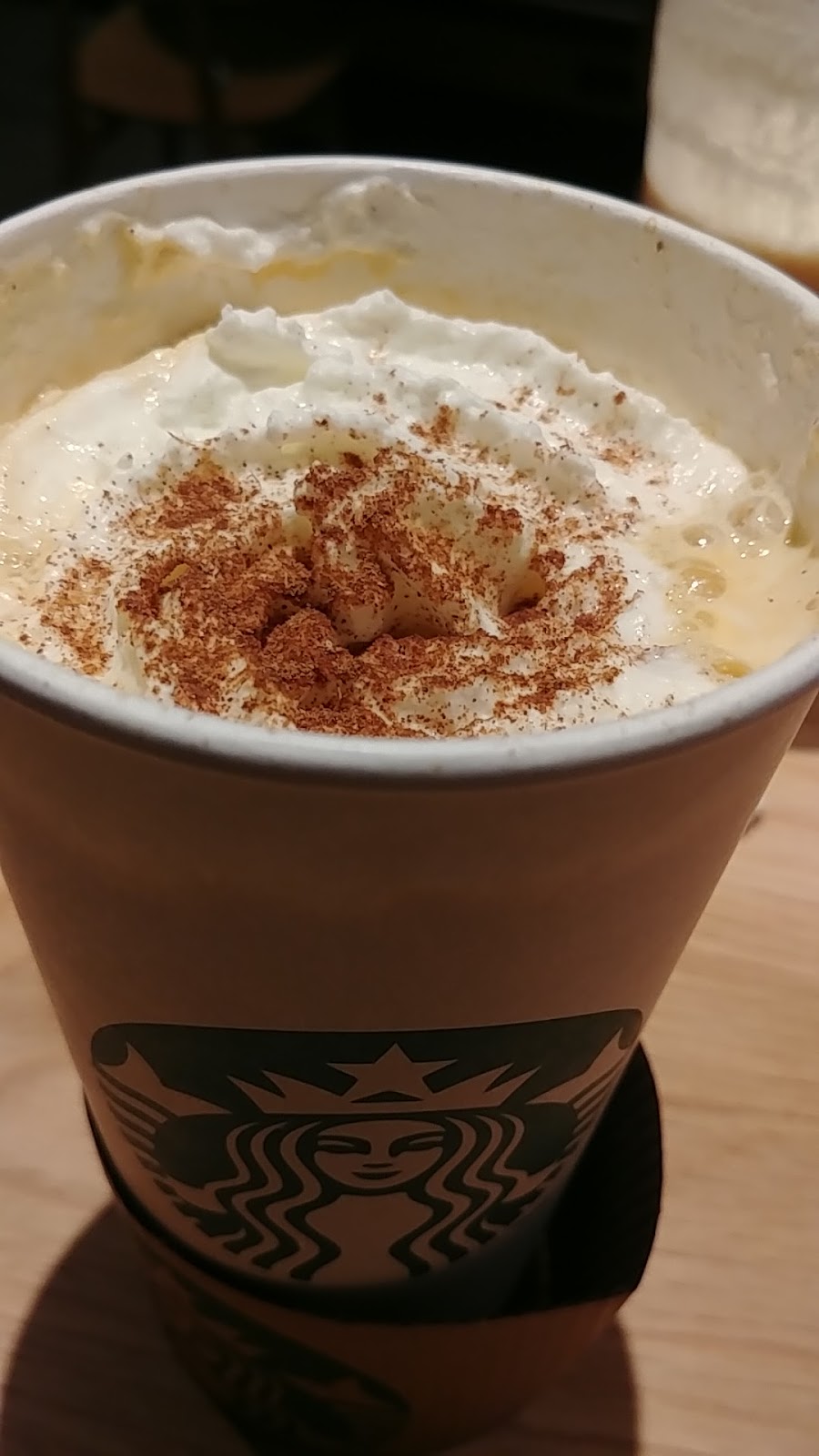 Starbucks | 1114 Henderson Hwy, Winnipeg, MB R2G 1L1, Canada | Phone: (204) 334-2302