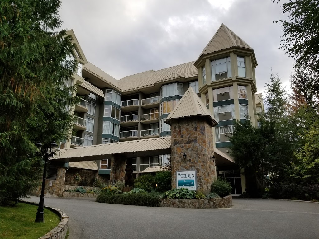 The Woodrun Lodge | 4910 Spearhead Pl, Whistler, BC V0N 1B4, Canada | Phone: (604) 932-0100