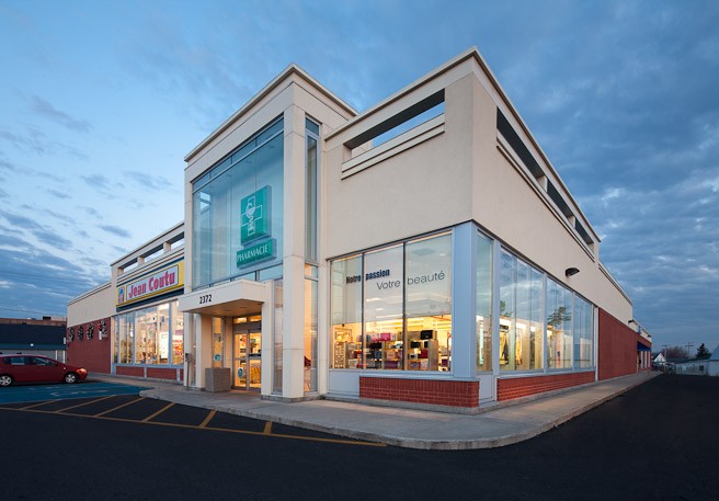 PJC Jean Coutu | 2372 Boulevard Louis-XIV, Québec, QC G1C 5K1, Canada | Phone: (418) 666-9688