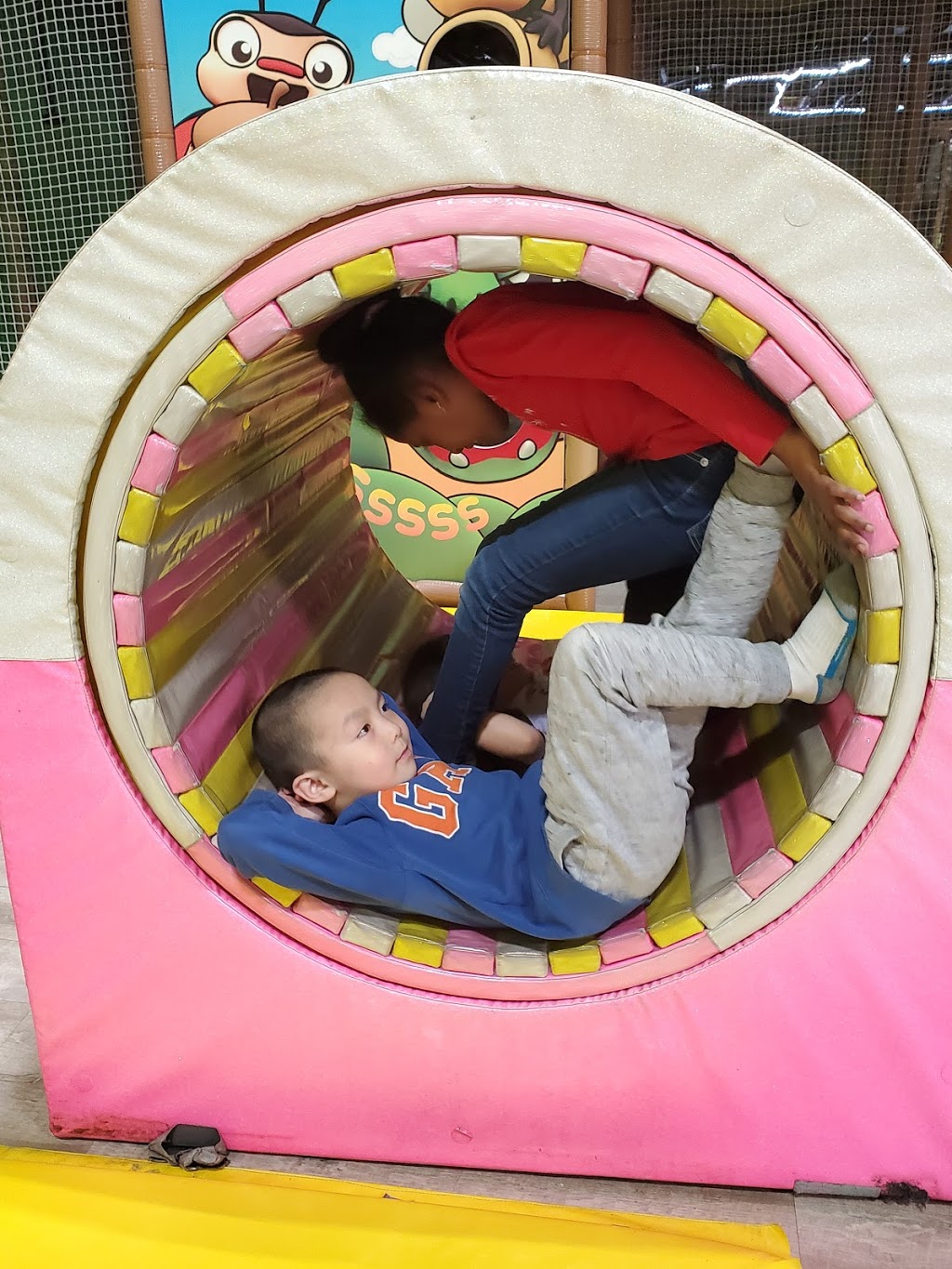 Tender Touch daycare | 11735 83 St NW, Edmonton, AB T5B 2Z1, Canada | Phone: (780) 756-0609