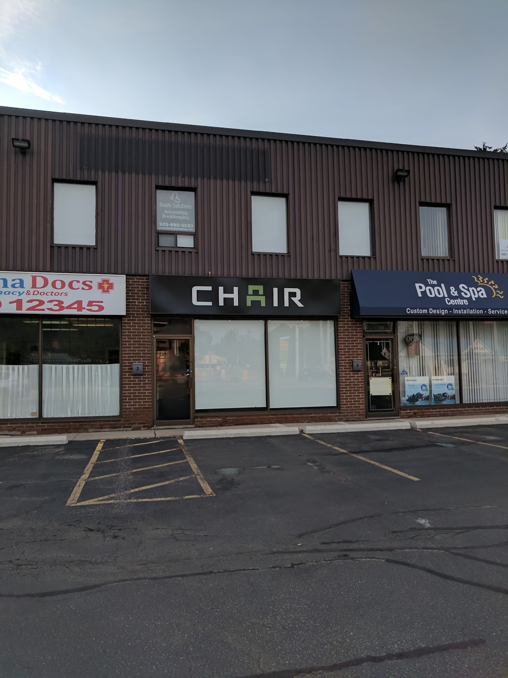 CHAIR | 348 Lakeshore Rd E, Mississauga, ON L5G 1H5, Canada | Phone: (905) 990-4151