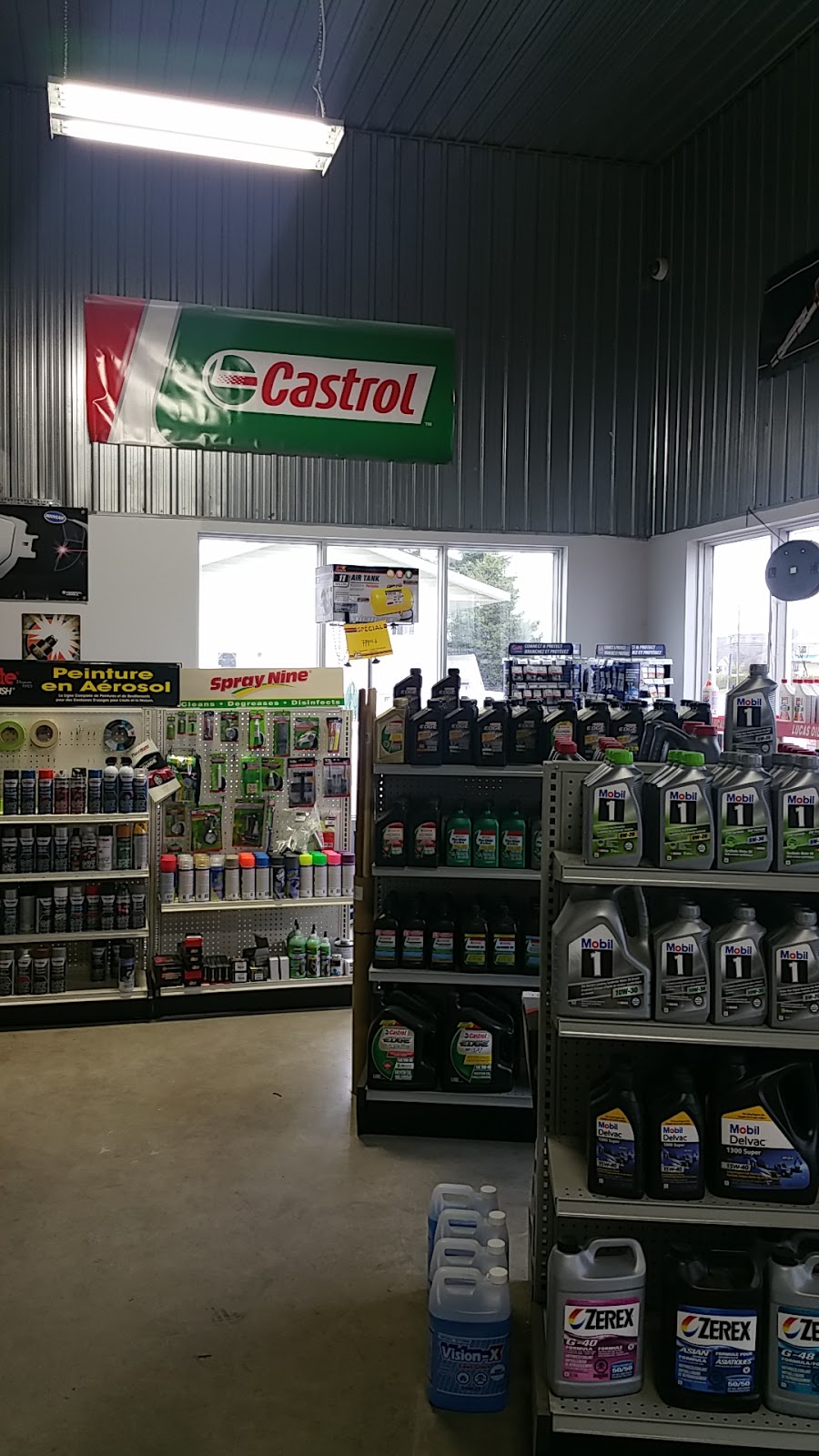 Auto Value Prévost | 2542 Boulevard du Curé-Labelle, Prévost, QC J0R 1T0, Canada | Phone: (450) 565-8777