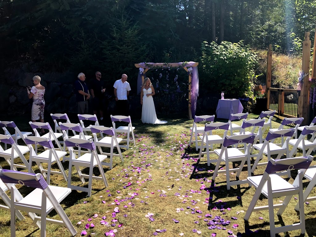 Life’s Journey Ceremonies | 2163 Caledonia Ave, Nanaimo, BC V9X 1R0, Canada | Phone: (250) 619-9863