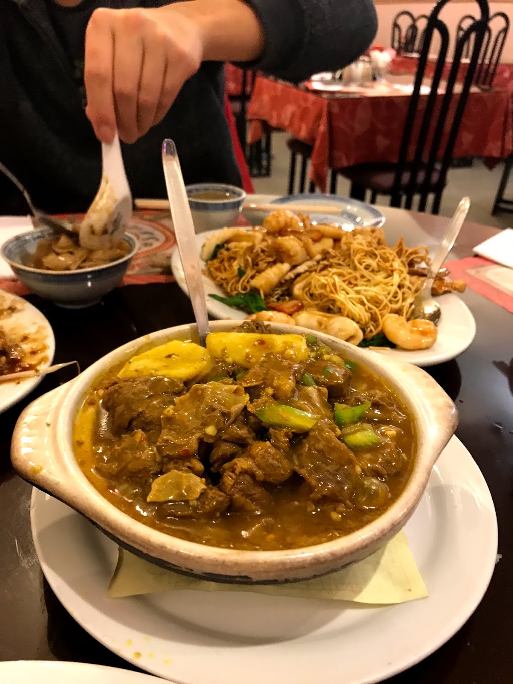 Golden Dragon Restaurant | 1285 Commissioners Rd W, London, ON N6K 1C9, Canada | Phone: (519) 472-2180