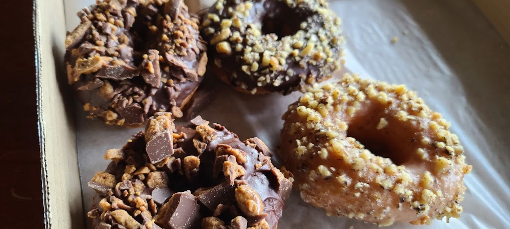 The Donut Shop | 5440 Argyle St, Port Alberni, BC V9Y 1T7, Canada | Phone: (250) 723-2213