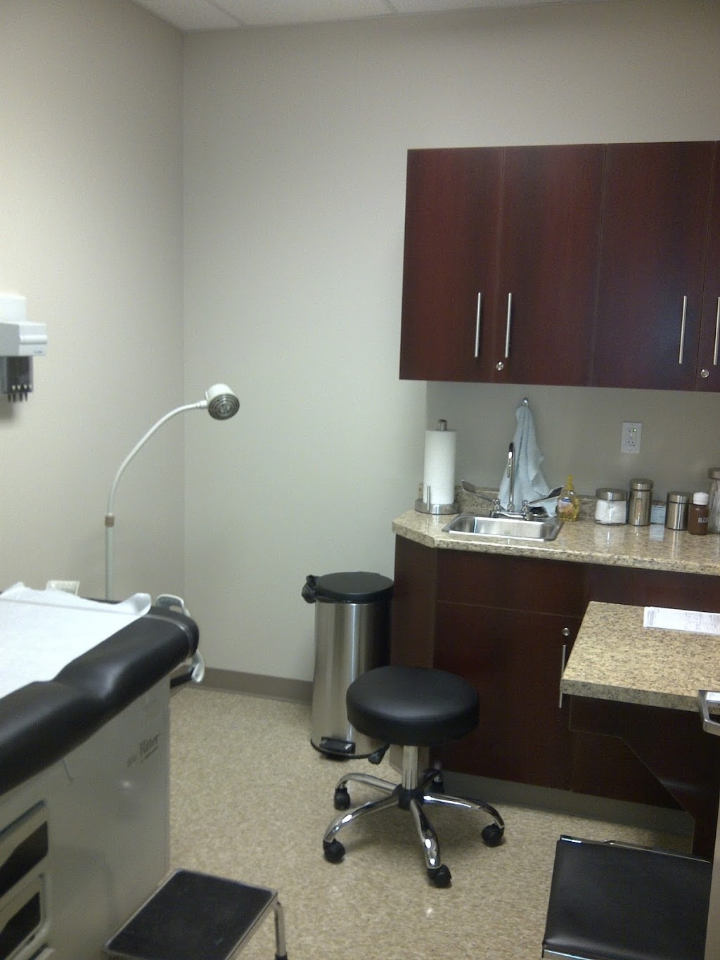 Hyde Park Medical & Walk-In Clinic | 640 Hyde Park Rd, London, ON N6H 3S1, Canada | Phone: (519) 641-3627