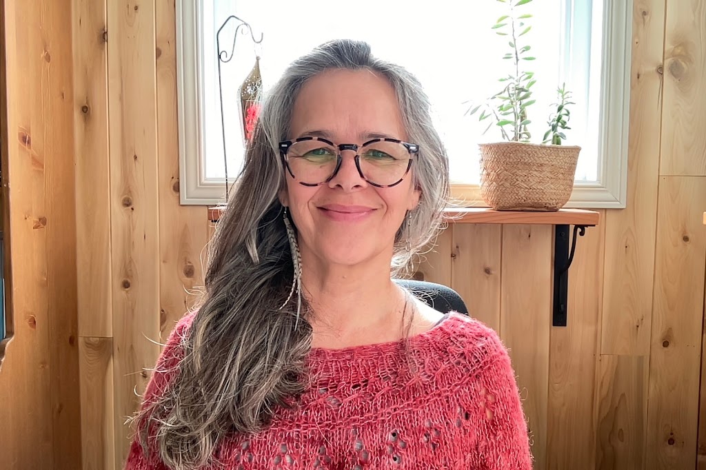 Michelle Mathieu | 5060 Rue Papineau, Lac-Mégantic, QC G6B 1Y8, Canada | Phone: (514) 791-7980