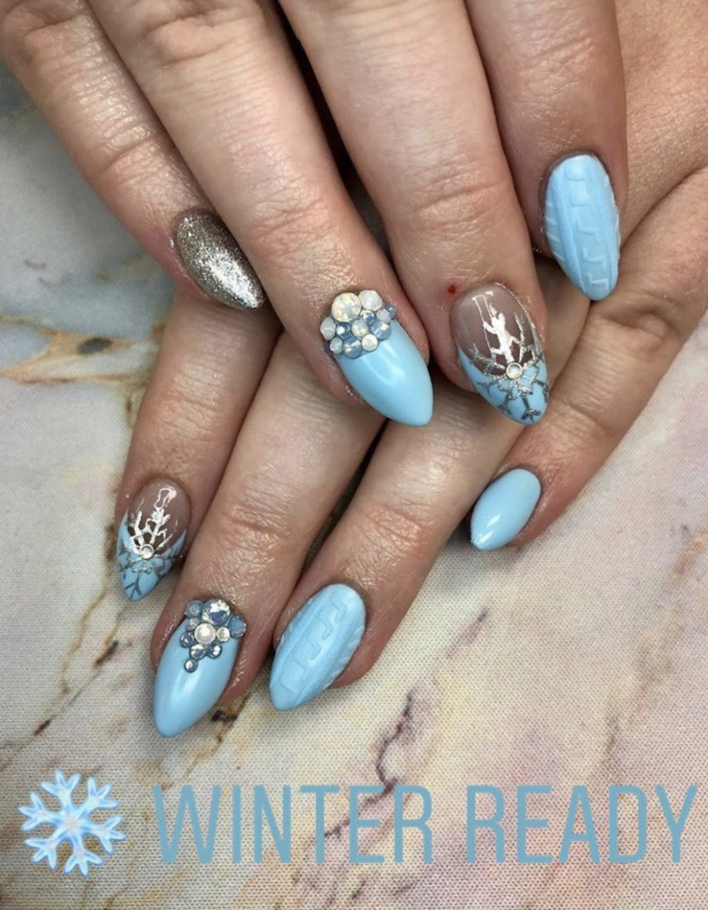 Foxx Salon and Spa | 2665 7th Ave E, Owen Sound, ON N4K 2H7, Canada | Phone: (519) 377-0985